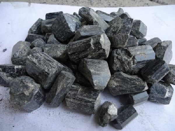 黑色金属矿检测