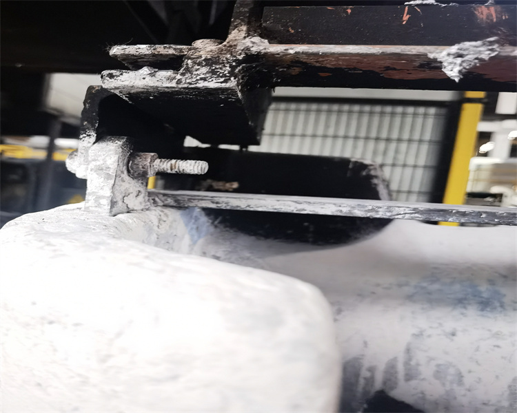 中山金属材料PT无损探伤现场无损检测