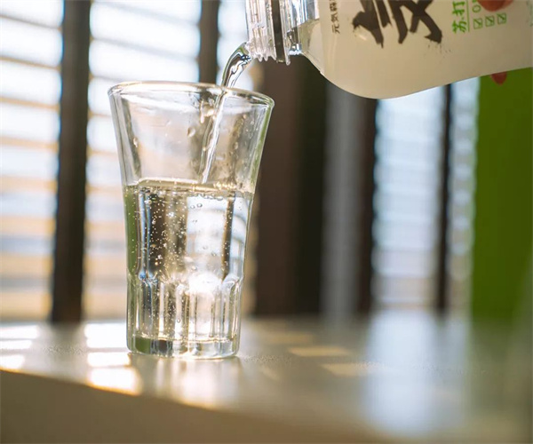 18.jpg 香港正版传真资料大全