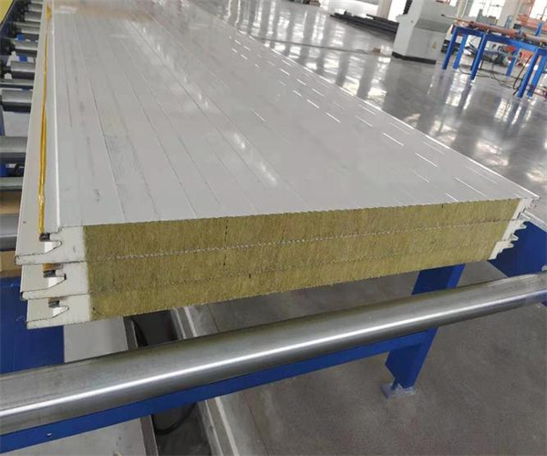 夹芯板化学成分分析 夹芯板燃烧性能检测