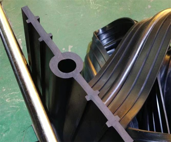 橡胶止水带耐油性测试 橡胶止水带耐溶剂性检测