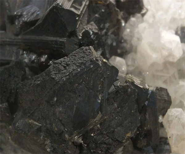 黑钨矿粒度分布检测 黑钨矿物相分析