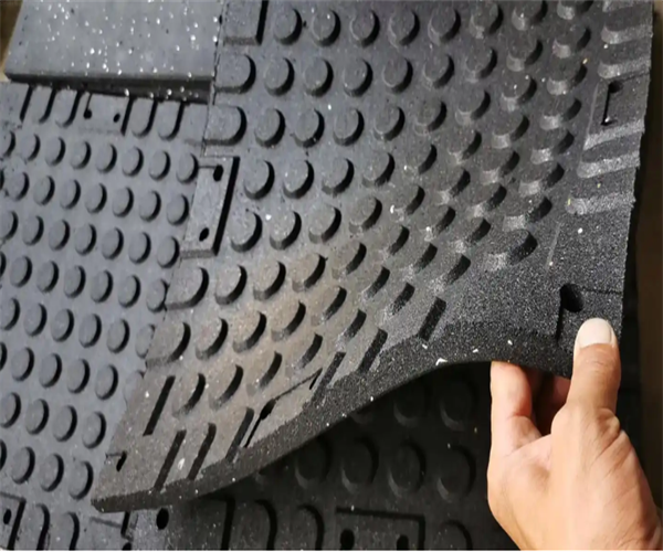 硫化橡胶耐酸碱性检测 硫化橡胶耐溶剂性测试