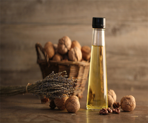 核桃油水分含量检测 核桃油营养成分分析哪里便宜